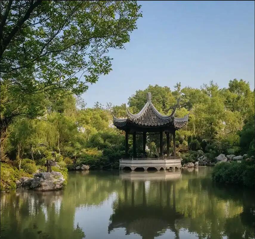 雨花区小霜宾馆有限公司